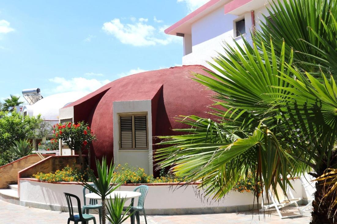 Nirvana Club Village บอตริเชลโล ภายนอก รูปภาพ